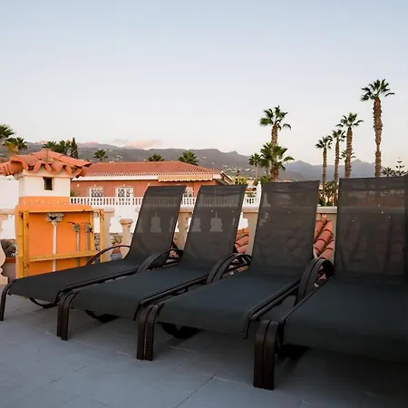 True Canarian 6 Bedrooms With Hot Tub Callao Salvaje