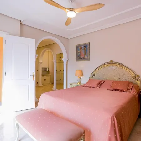 Villa True Canarian 6 Bedrooms With Hot Tub